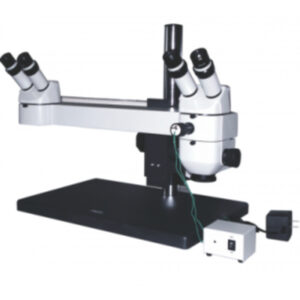 Estereomicroscópio com Duplo Observador